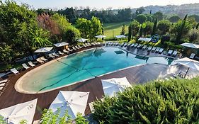 A.Roma Lifestyle Hotel